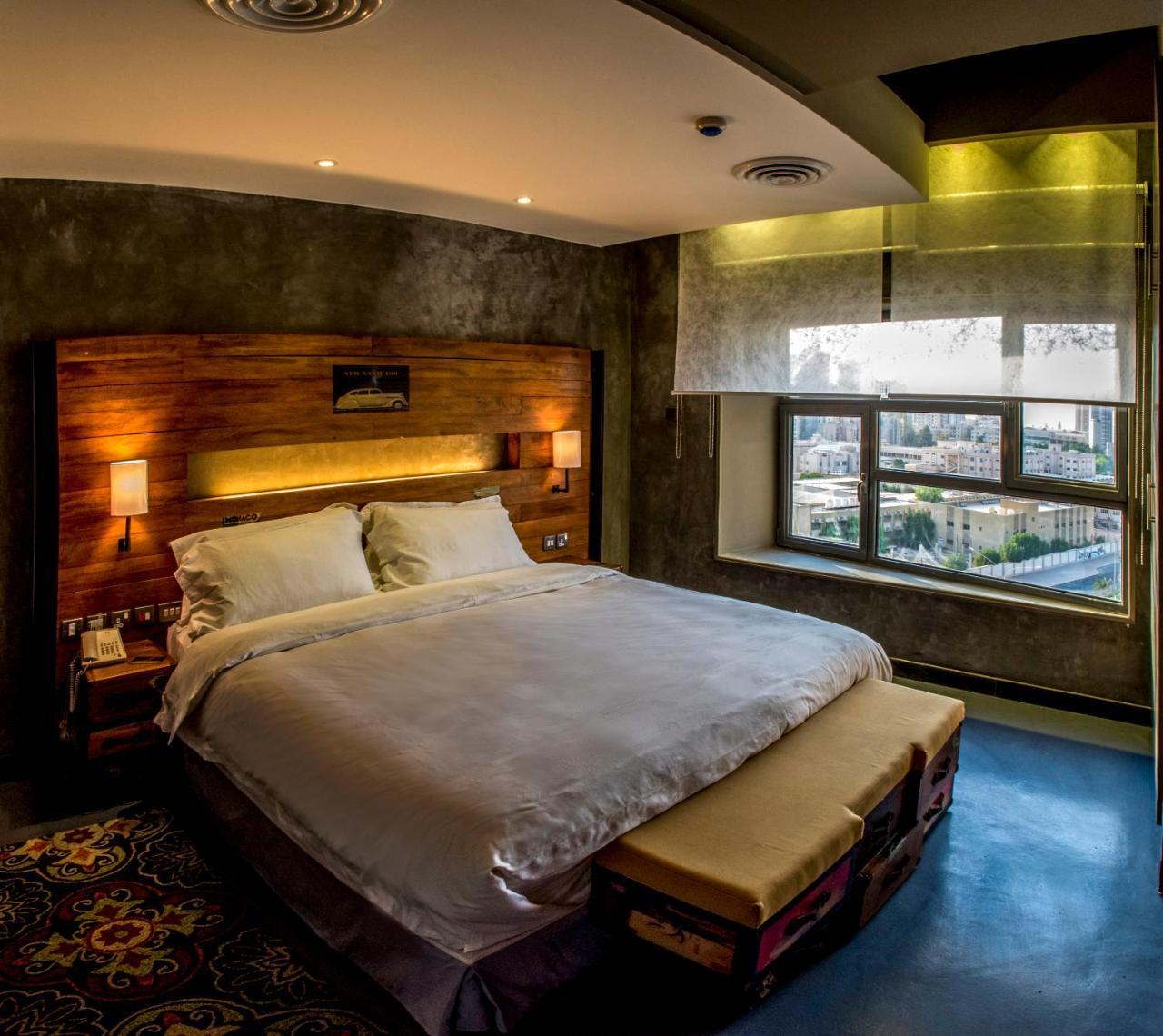 Flowery Holiday Suites Кувейт Екстериор снимка