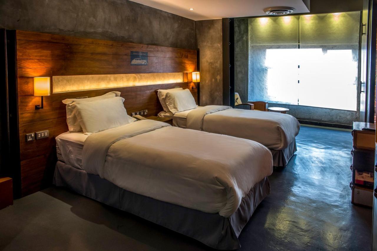 Flowery Holiday Suites Кувейт Екстериор снимка